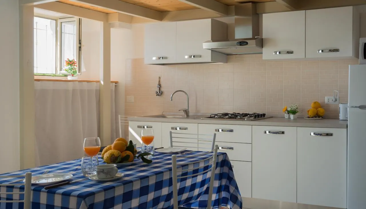 Joanna Studio Flat Giardini Naxos